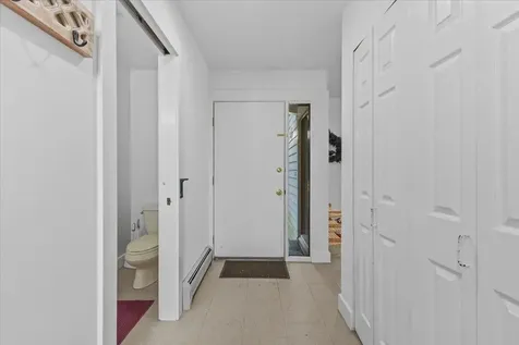 33 North Prospect Street Burlington VT 05401