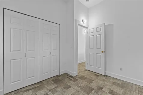 33 North Prospect Street Burlington VT 05401