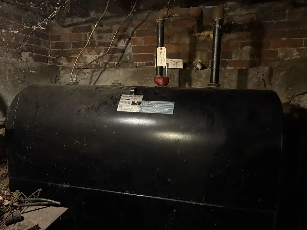 194 Charles Street Lyndon VT 05851