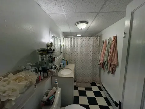 194 Charles Street Lyndon VT 05851