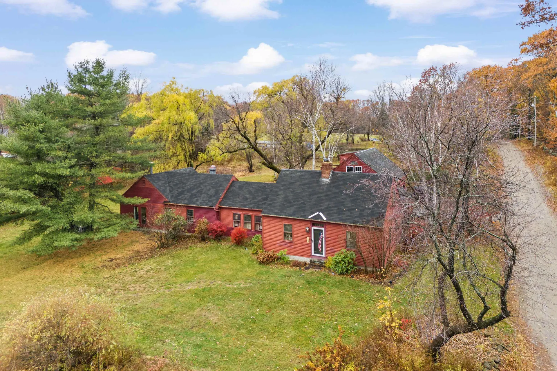 252 Clark Hill Road New Boston NH 03070