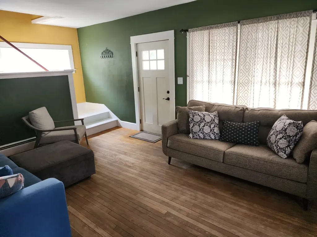 37 Maple Avenue Claremont NH 03743