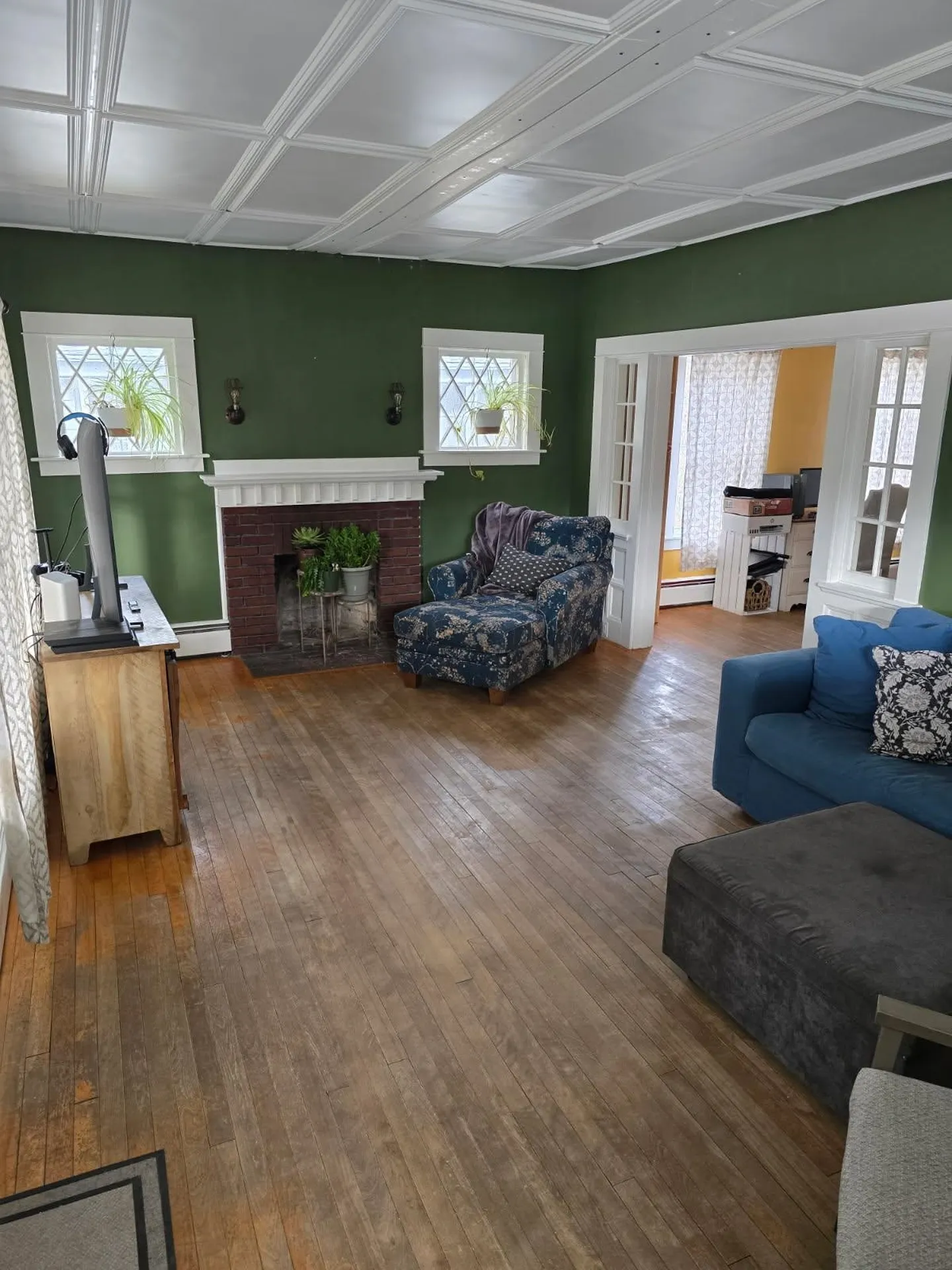 37 Maple Avenue Claremont NH 03743