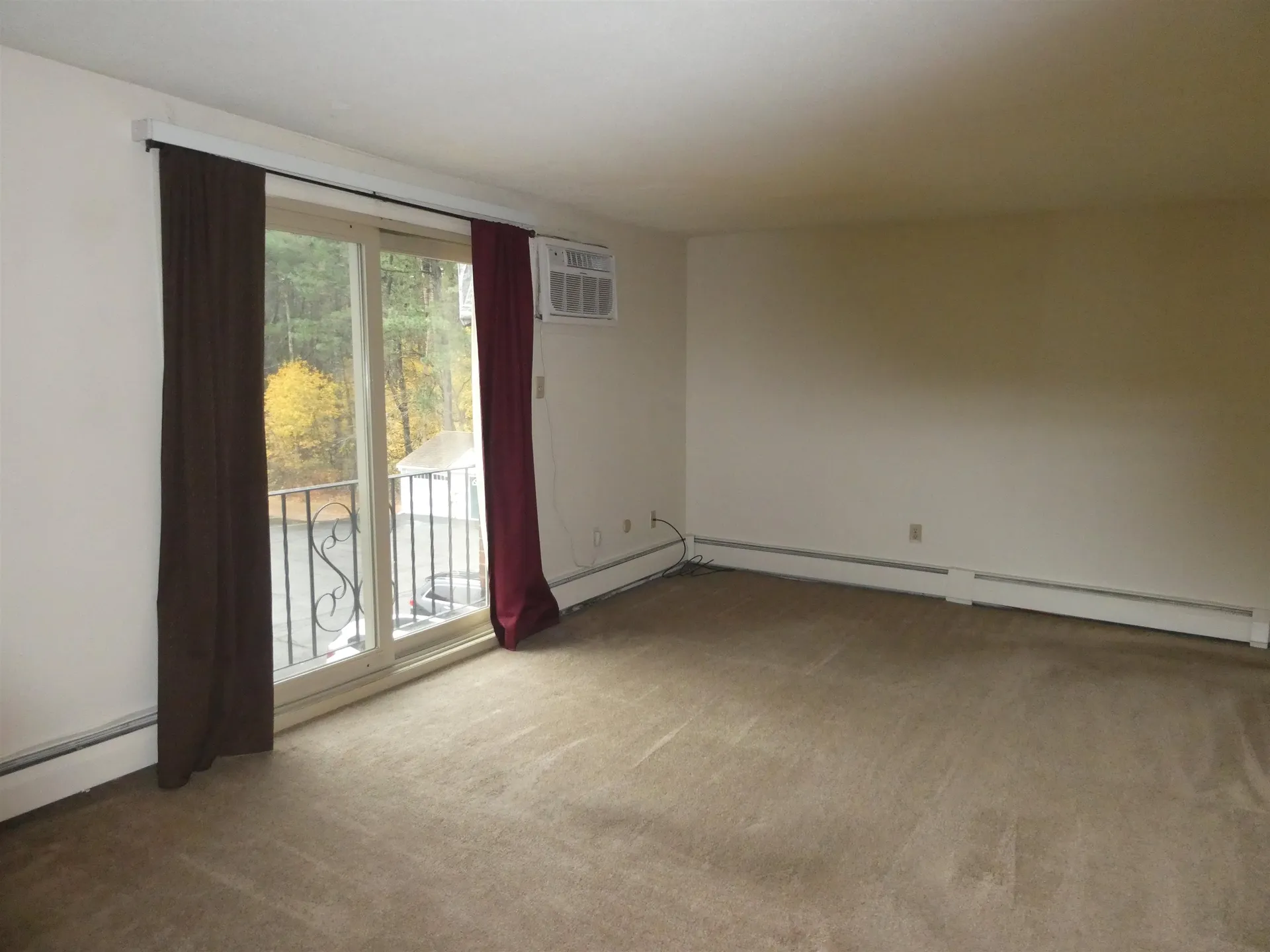 127 English Village Road Manchester NH 03102