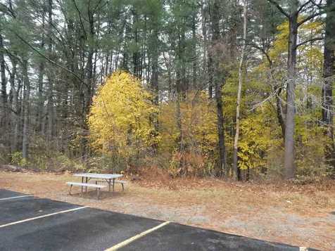 127 English Village Road Manchester NH 03102