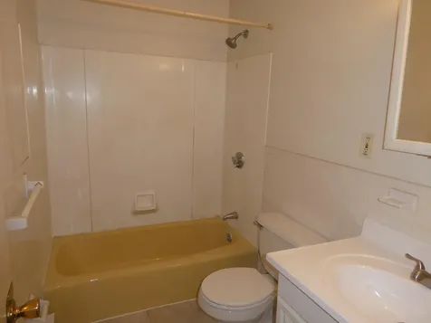 127 English Village Road Manchester NH 03102