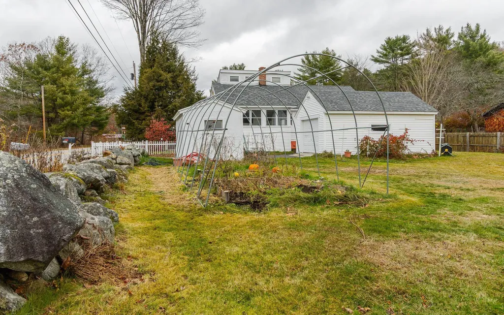 269 Branch Road Roxbury NH 03431