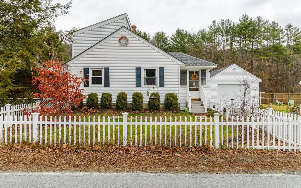 269 Branch Road Roxbury NH 03431