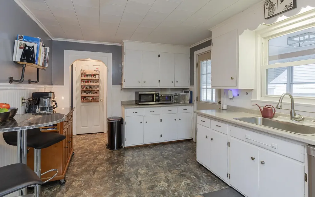 269 Branch Road Roxbury NH 03431