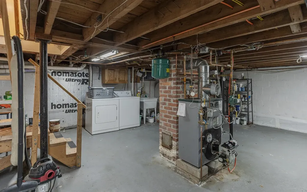 269 Branch Road Roxbury NH 03431