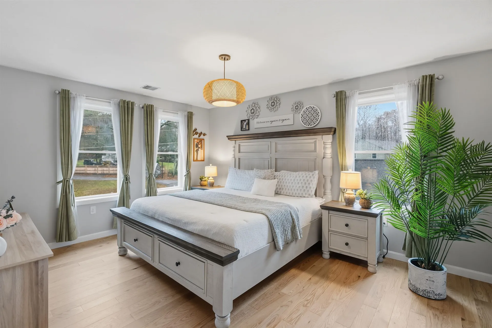 1 Barkland Drive Derry NH 03038