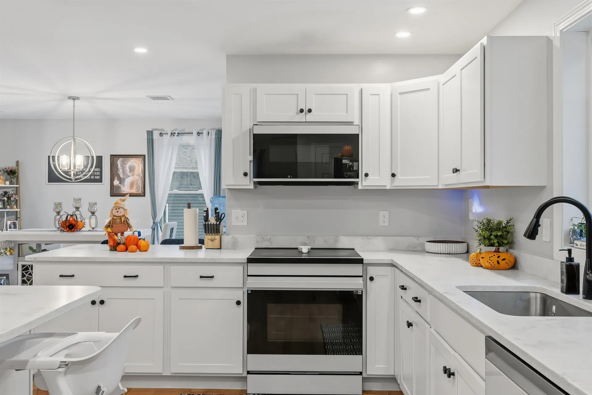 1 Barkland Drive Derry NH 03038