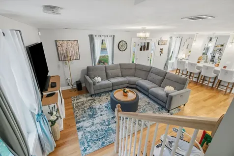 1 Barkland Drive Derry NH 03038