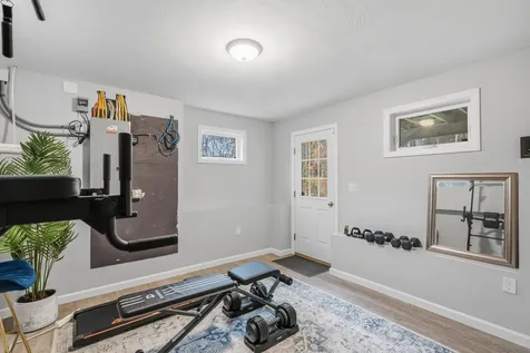 1 Barkland Drive Derry NH 03038