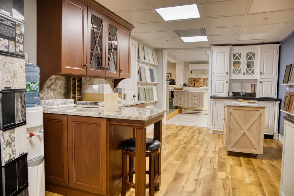 6 Grove Street Wolfeboro NH 03894