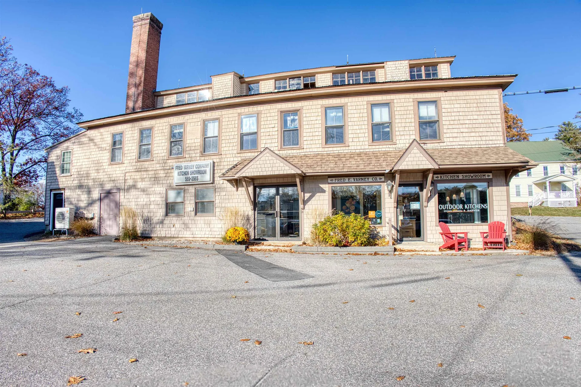 6 Grove Street Wolfeboro NH 03894