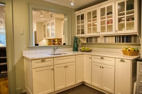 6 Grove Street Wolfeboro NH 03894