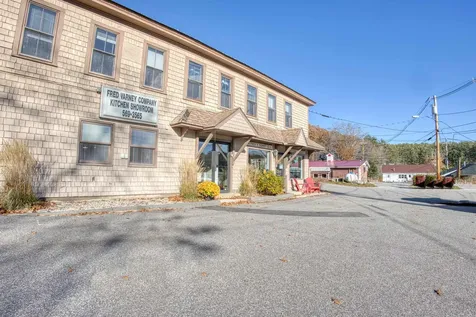 6 Grove Street Wolfeboro NH 03894