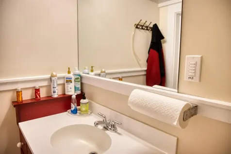 6 Grove Street Wolfeboro NH 03894