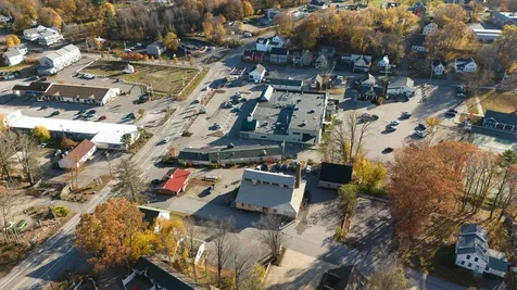 6 Grove Street Wolfeboro NH 03894