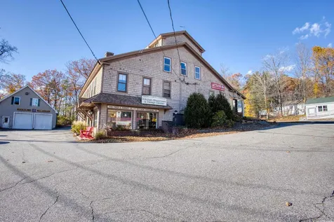 6 Grove Street Wolfeboro NH 03894