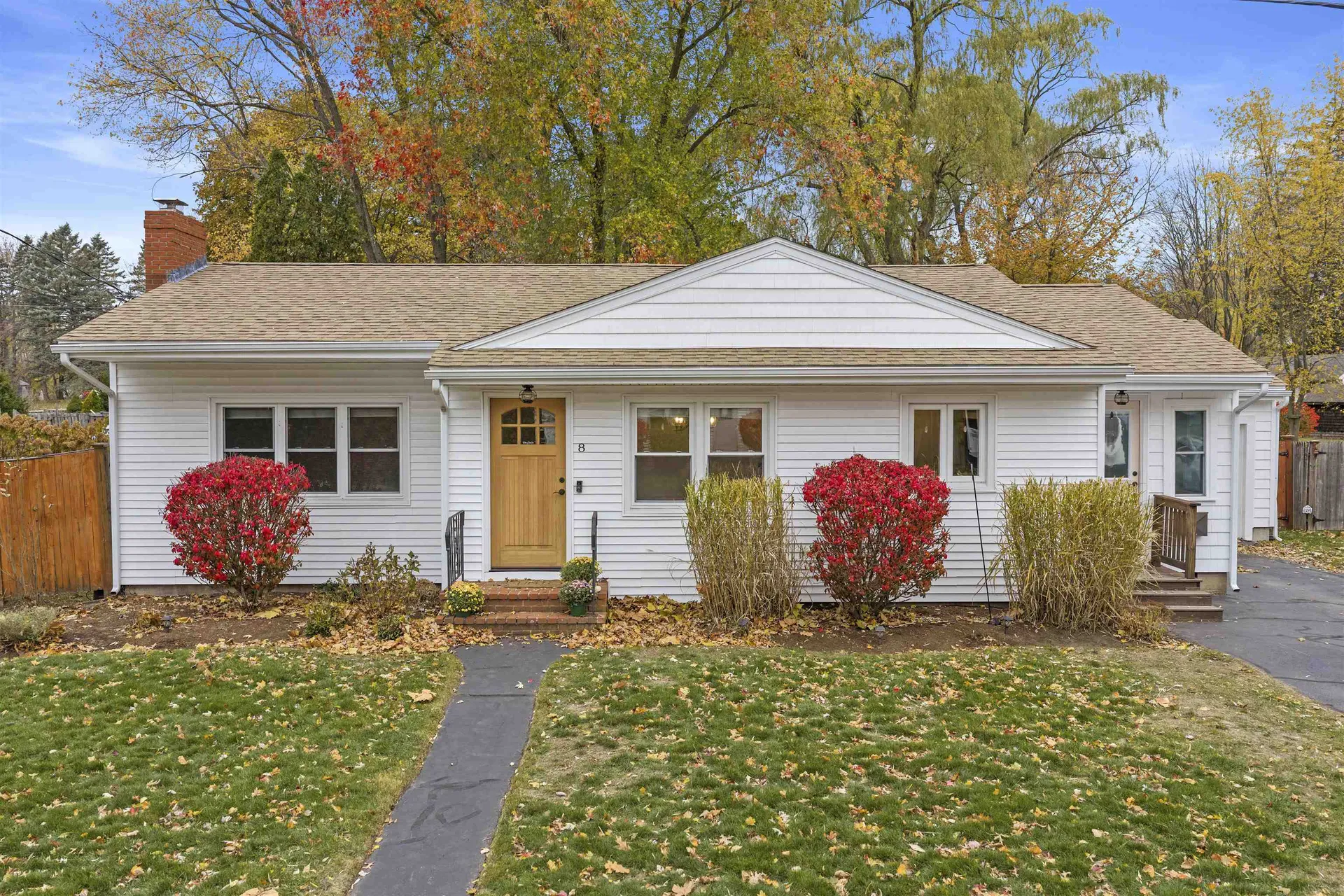 Exeter NH, 8 Bonnie Drive