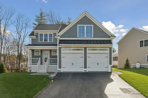 33 Copps Drive Rochester NH 03809