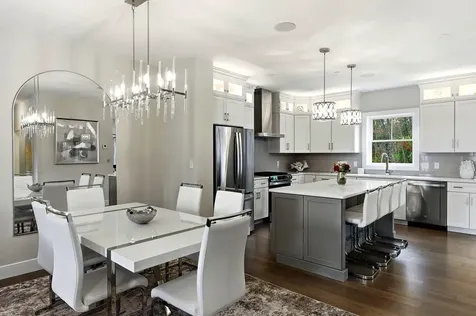 40 Elise Avenue Londonderry NH 03053