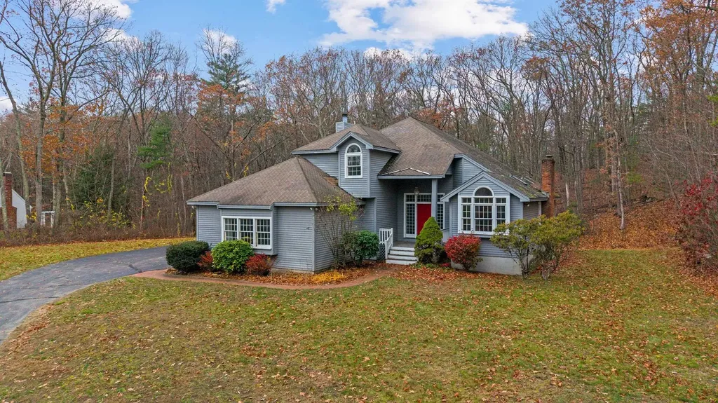 45 Sharon Road Windham NH 03087