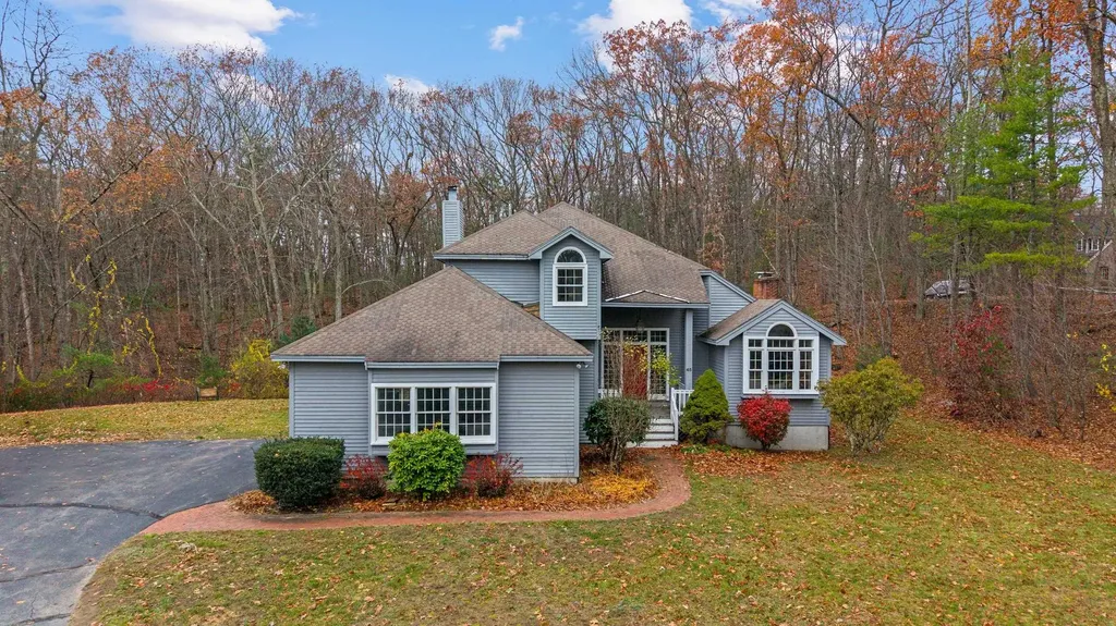 45 Sharon Road Windham NH 03087