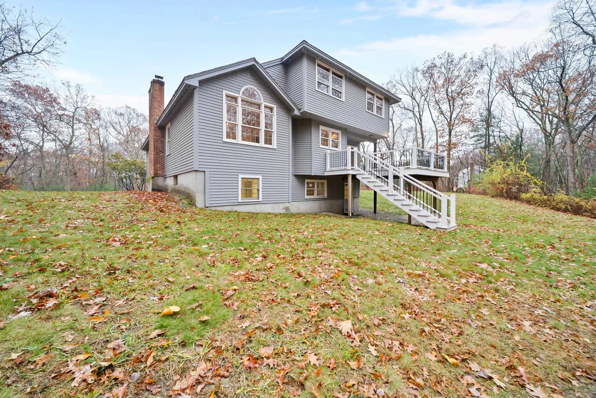 45 Sharon Road Windham NH 03087