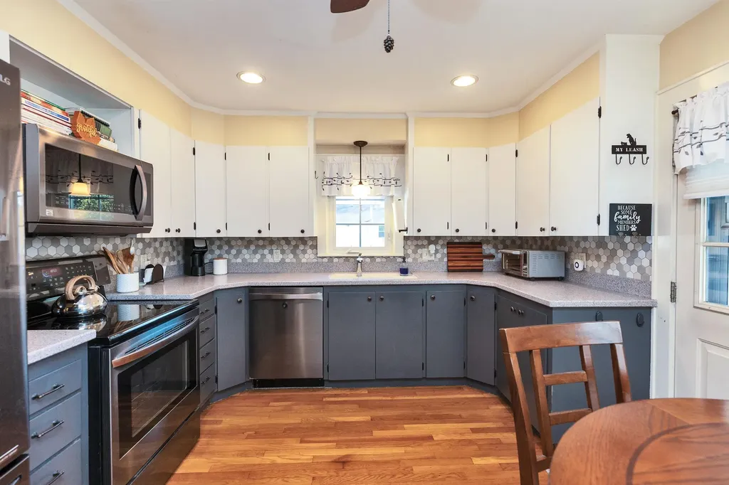 53 Jewett Street Manchester NH 03103