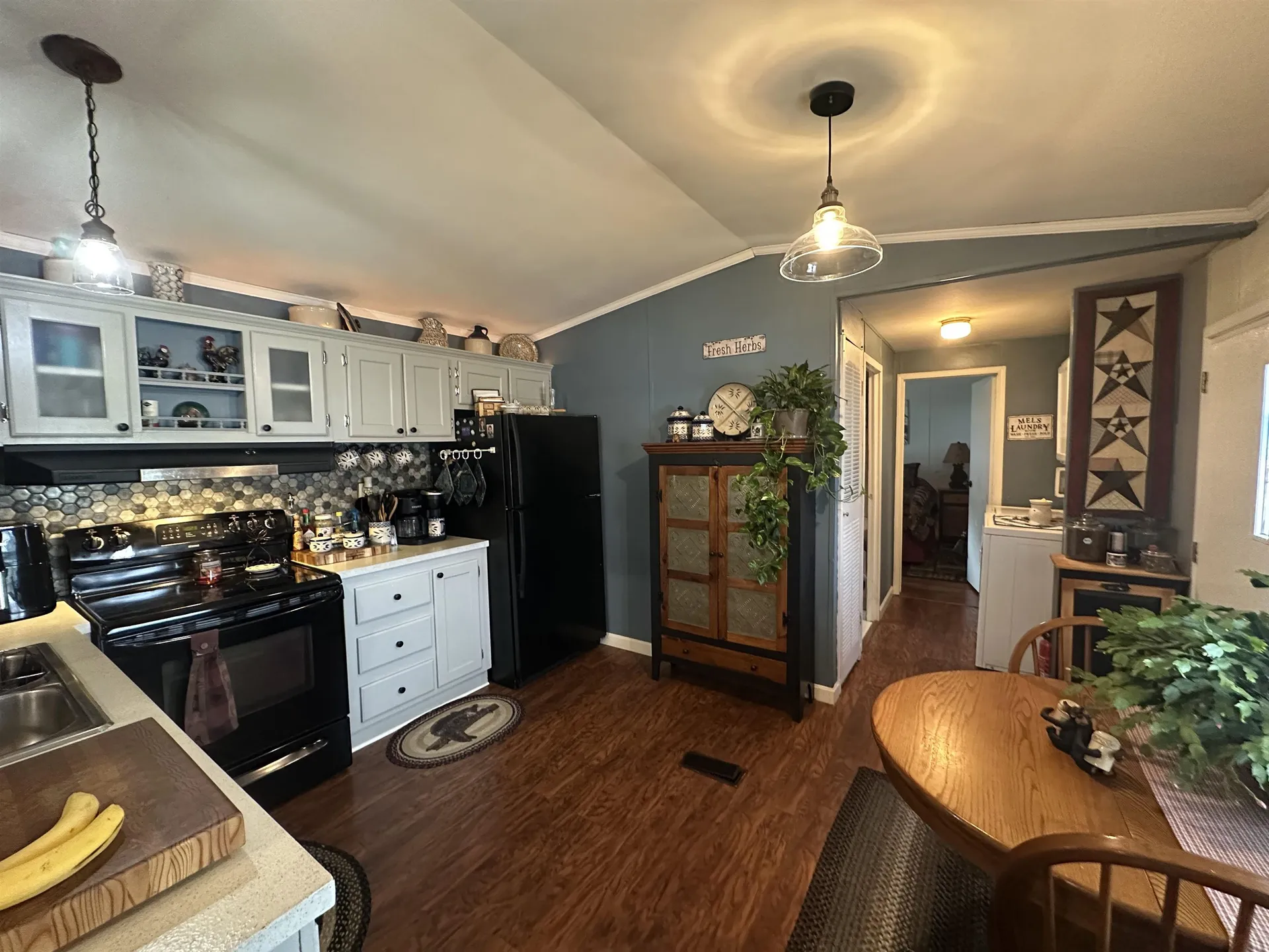 18 Pine Street Hinsdale NH 03451