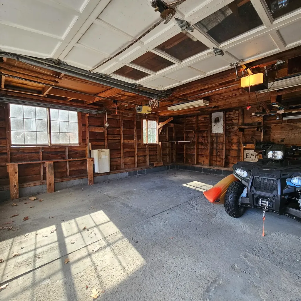 1555 W River Road Dummerston VT 05301