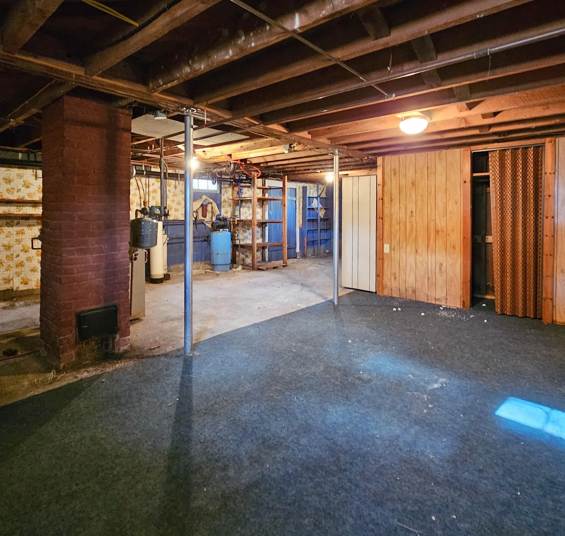 1555 W River Road Dummerston VT 05301