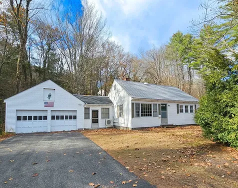 1555 W River Road Dummerston VT 05301