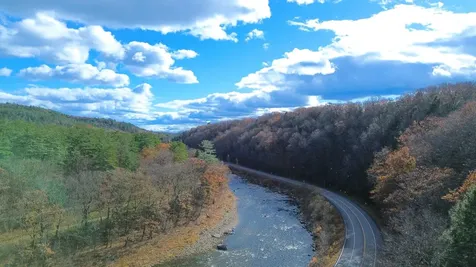 1555 W River Road Dummerston VT 05301