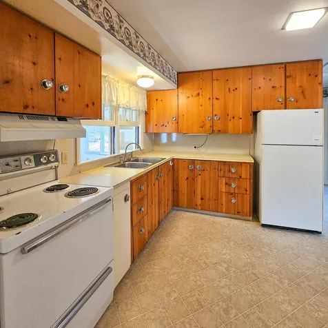 1555 W River Road Dummerston VT 05301