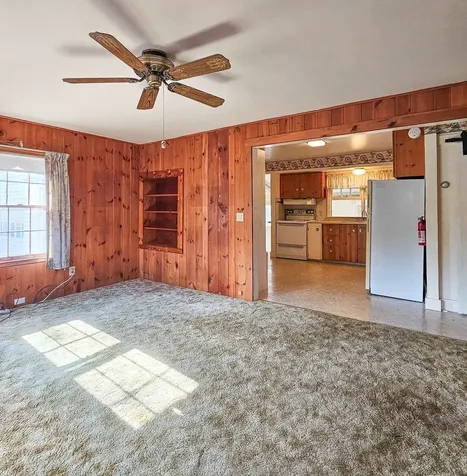 1555 W River Road Dummerston VT 05301