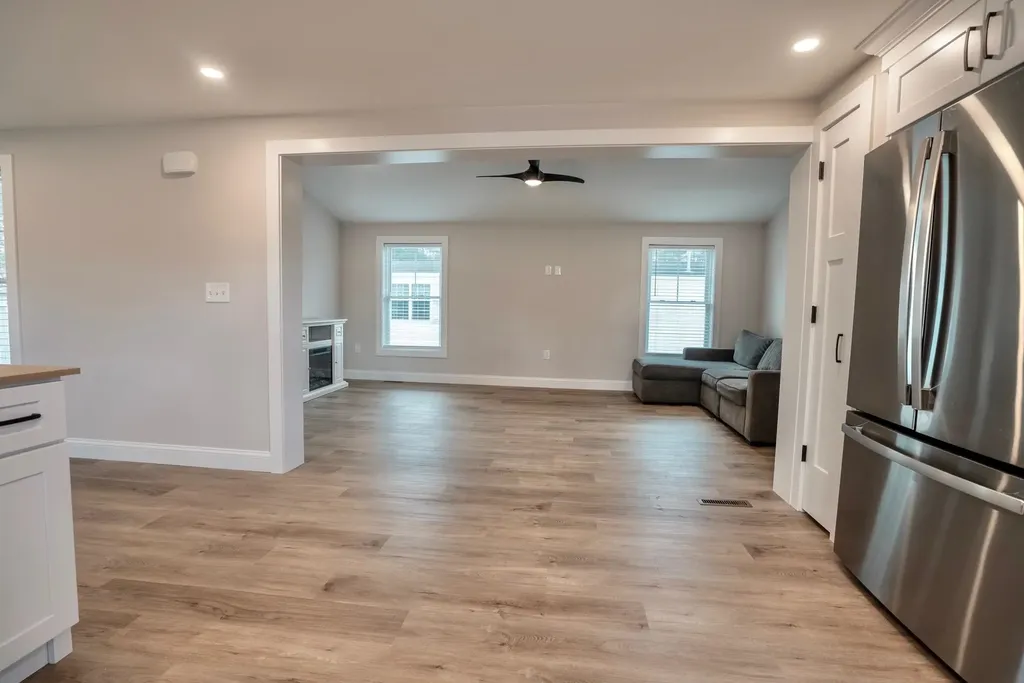 14 South Emperor Drive Concord NH 03303