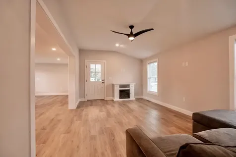 14 South Emperor Drive Concord NH 03303