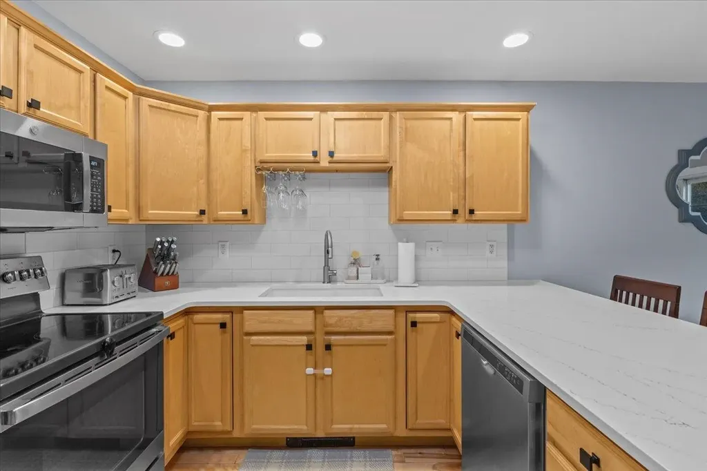 165 Fern Court Colchester VT 05446