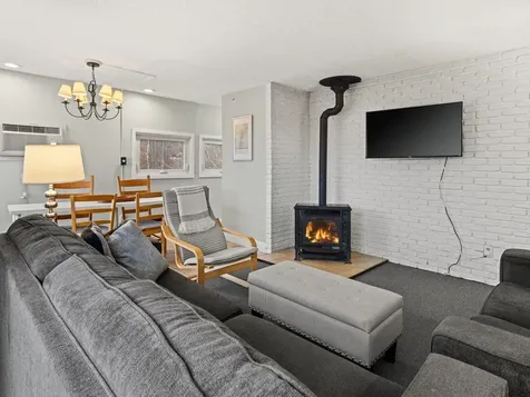 197 Mountainside Drive Stowe VT 05672