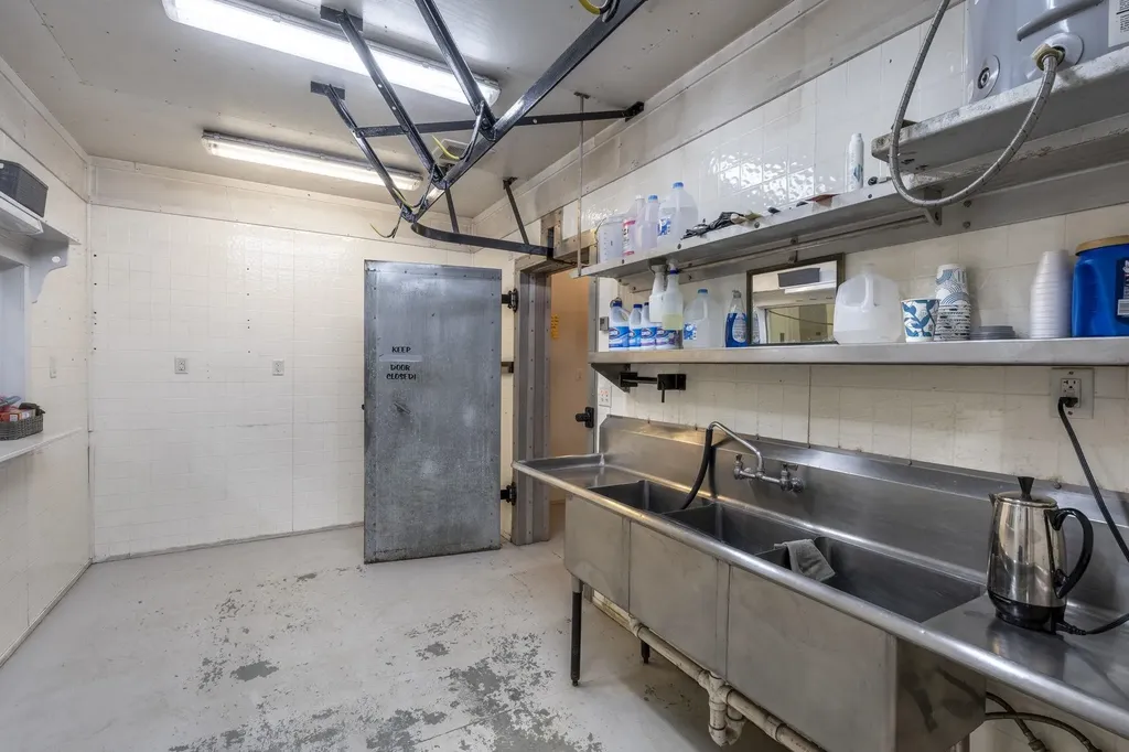 27 Old State Road Epping NH 03042