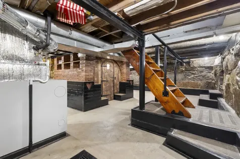 27 Old State Road Epping NH 03042