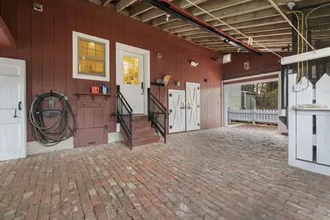 27 Old State Road Epping NH 03042