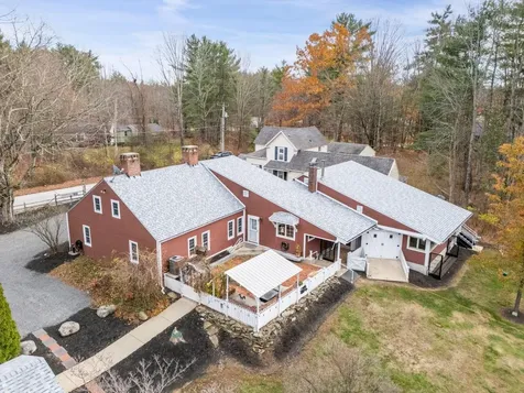 27 Old State Road Epping NH 03042