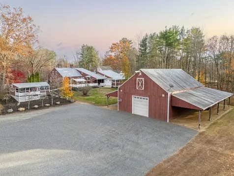 27 Old State Road Epping NH 03042