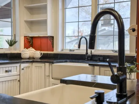 27 Old State Road Epping NH 03042