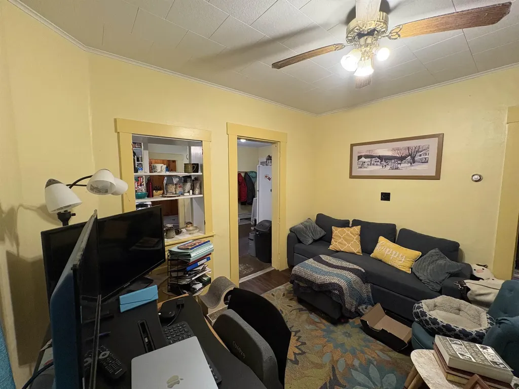 194 Charles Street Lyndon VT 05851